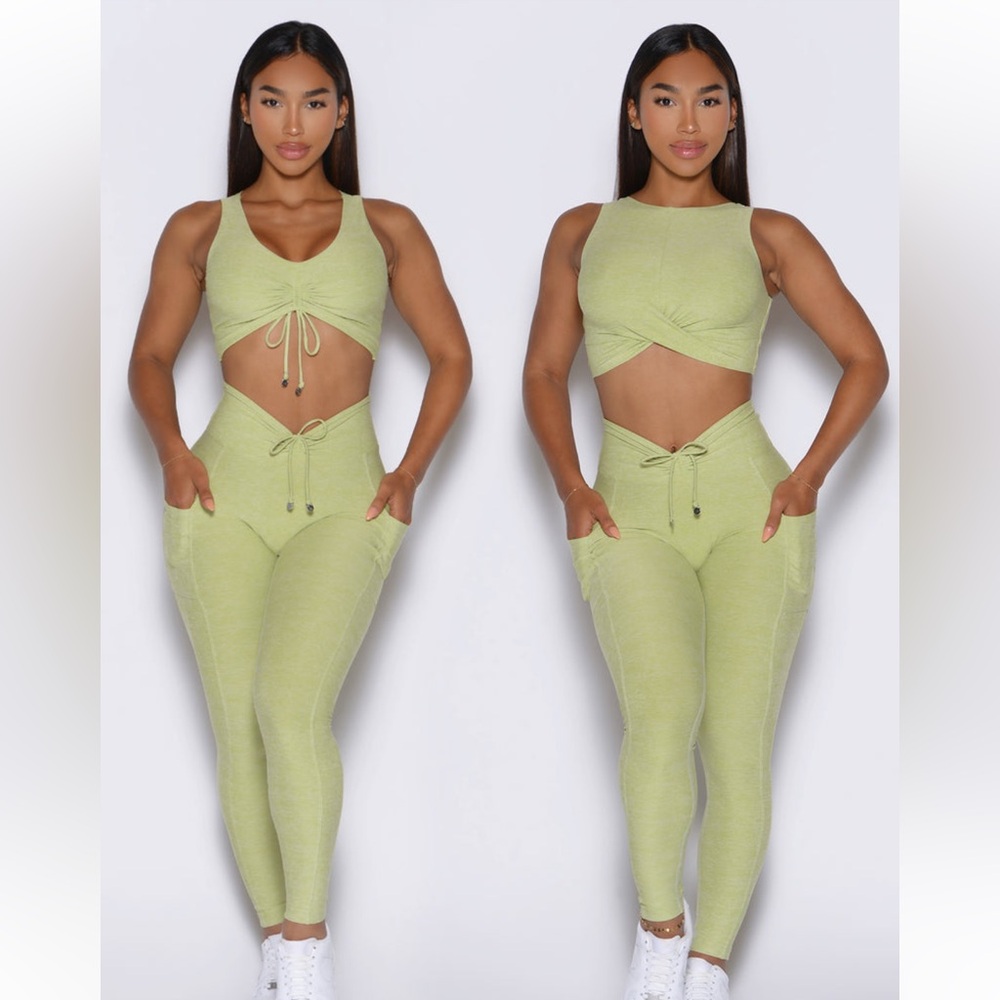 Bombshell Sportswear too cute tank bra in serpentine size LARGE NWT